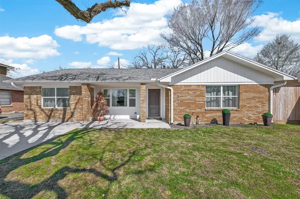 $2,500 | 339 East Delz Drive, Houston, TX 77022