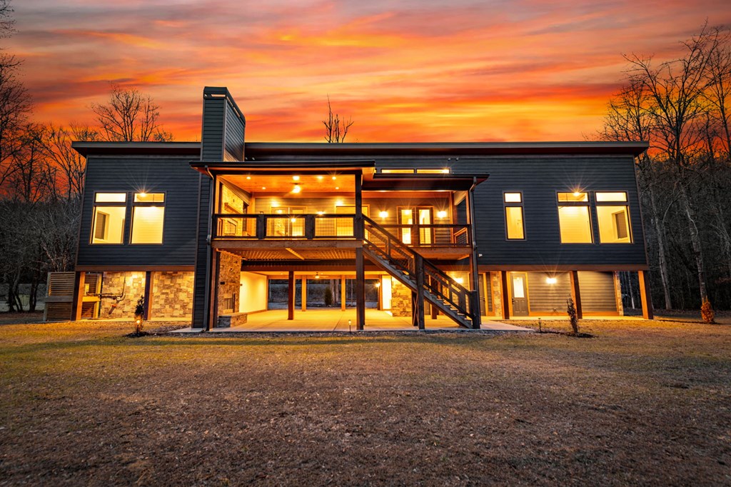 494 Riverbend Manor Blue Ridge, GA 30513 - Photo 2 of 100