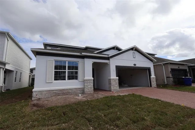 $529,990 | 5105 Rain Shadow Drive, St. Cloud, FL 34772