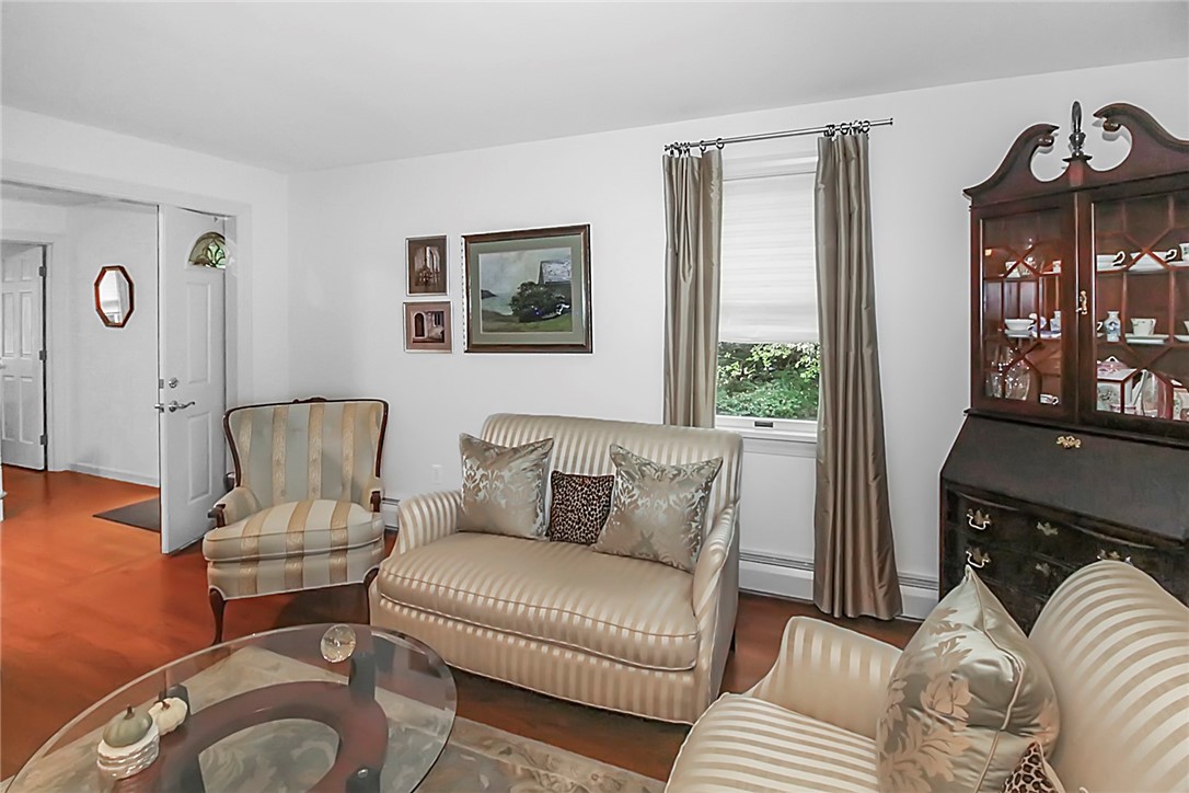60 Tower Hill Road Tiverton, RI 02878 - Photo 6 of 41