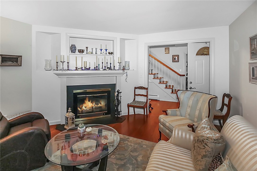 60 Tower Hill Road Tiverton, RI 02878 - Photo 7 of 41