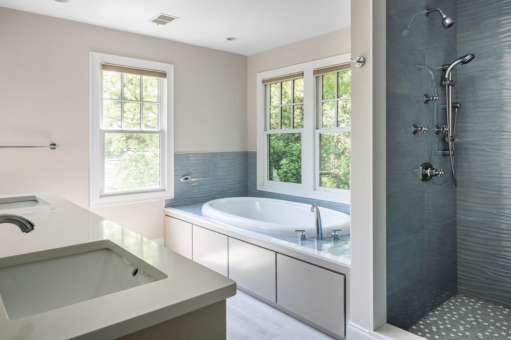 36 Brush Hill Road Newton, MA 02461 - Photo 11 of 21 Gallery Image 11