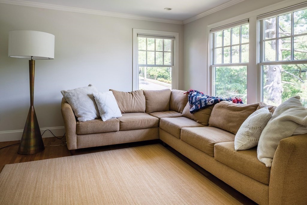 36 Brush Hill Road Newton, MA 02461 - Photo 14 of 21 Gallery Image 14