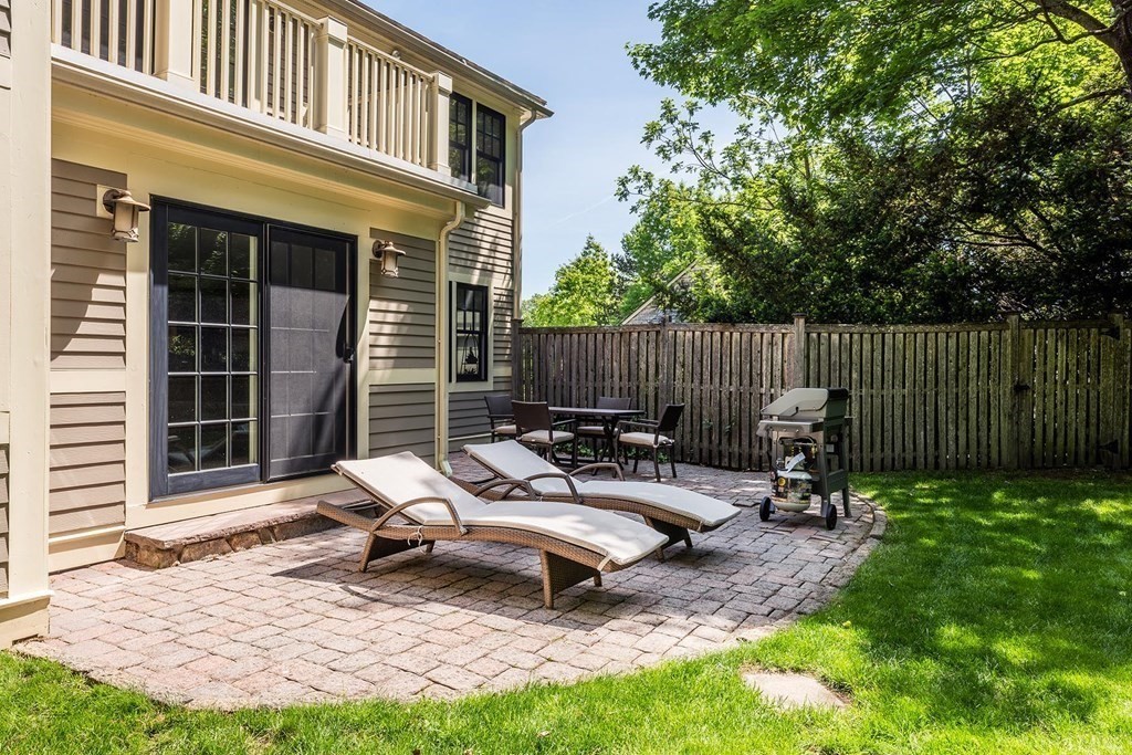 36 Brush Hill Road Newton, MA 02461 - Photo 19 of 21 Gallery Image 19