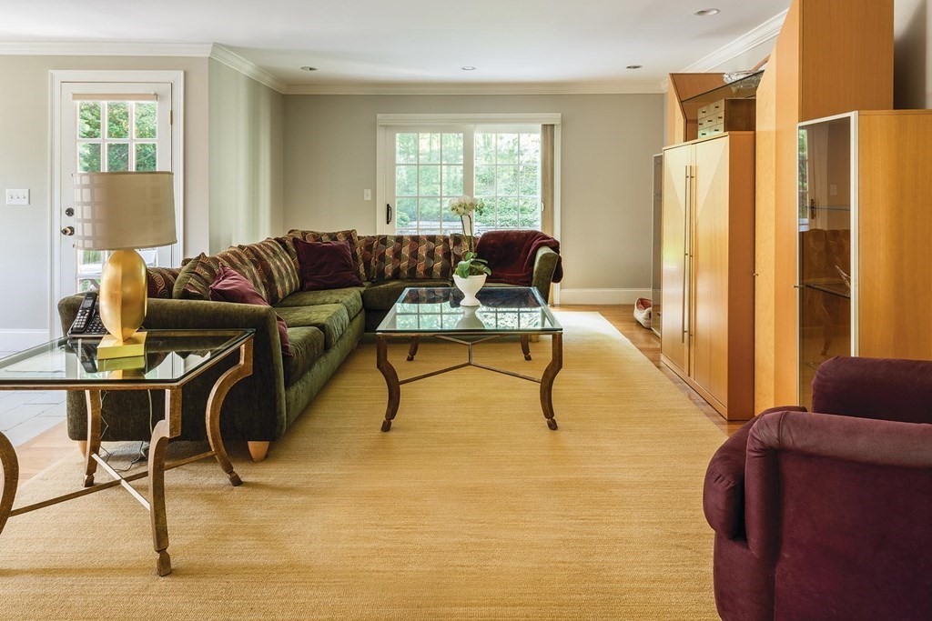 36 Brush Hill Road Newton, MA 02461 - Photo 6 of 21 Gallery Image 6