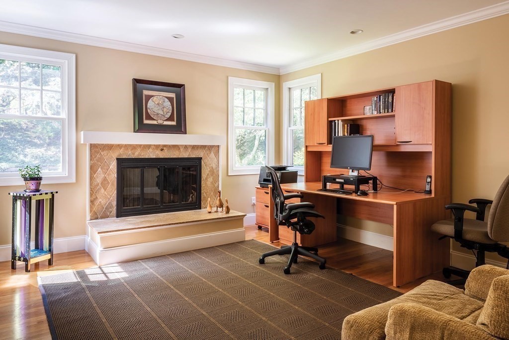 36 Brush Hill Road Newton, MA 02461 - Photo 9 of 21 Gallery Image 9