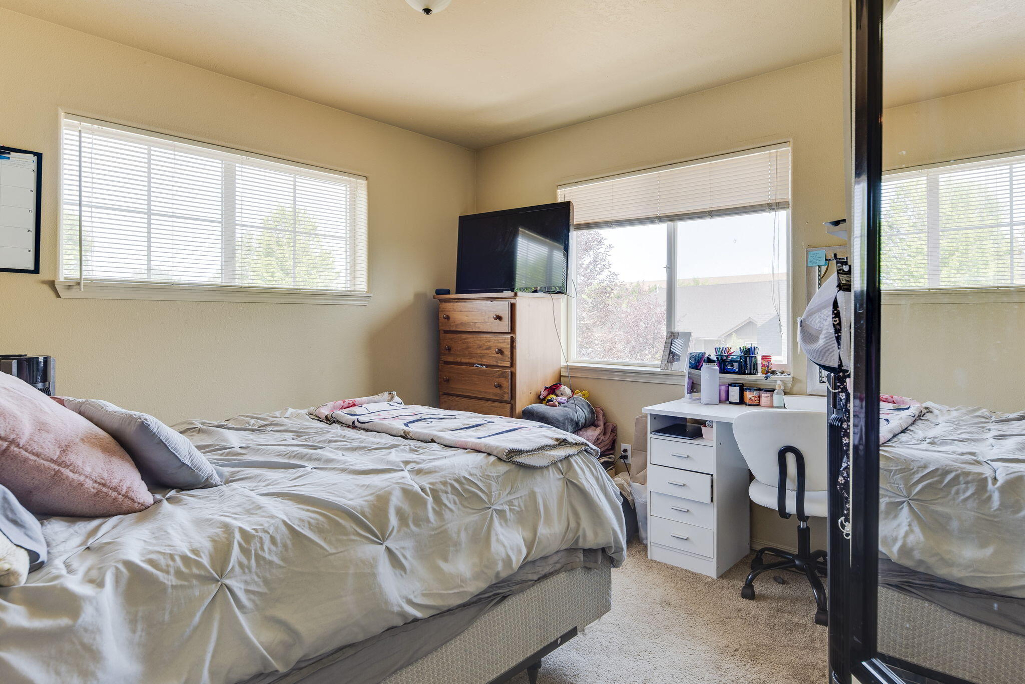 996 Southwest Rimrock Way Redmond, OR 97756 - Photo 29 of 29 16-web-or-mls-996 SW Rimrock Way-16