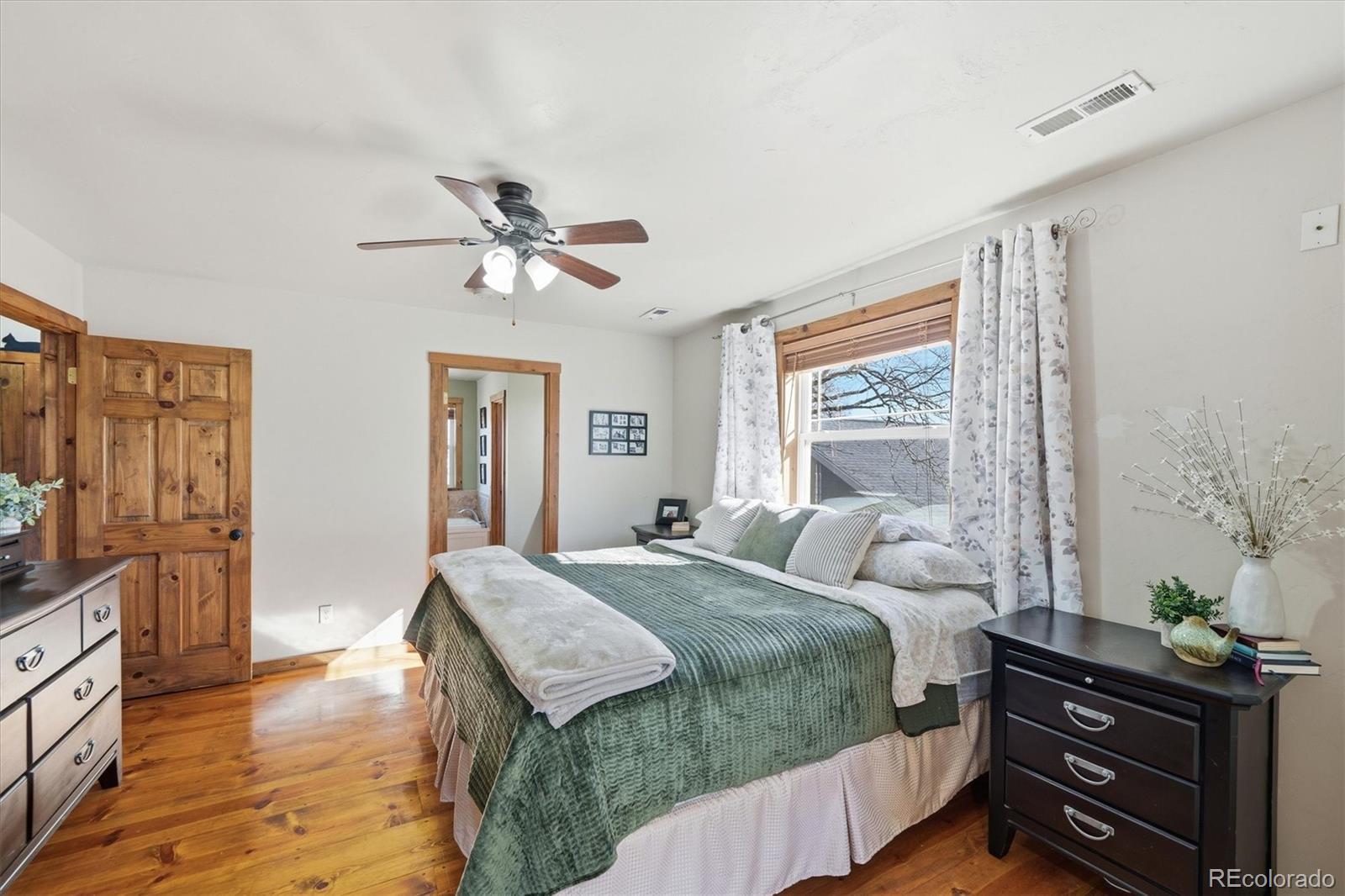 16380 Mt Vernon Road Golden, CO 80401 - Photo 23 of 50