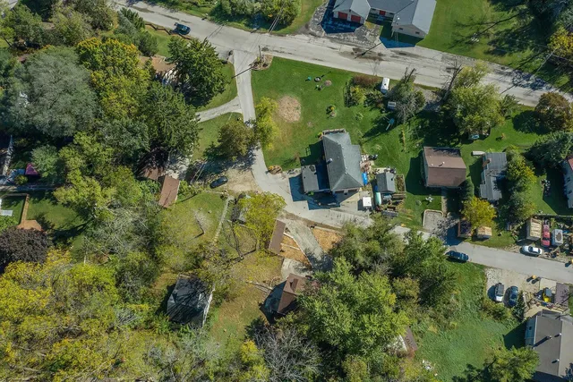 $320,000 | 1515 Hillside Lane, Richfield, WI 53033