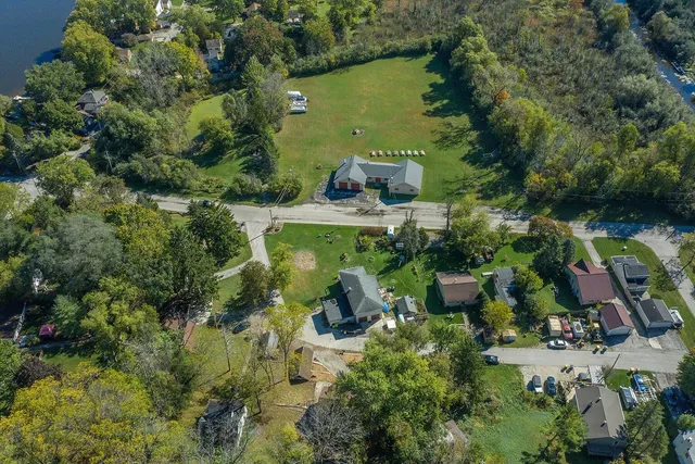 $320,000 | 1515 Hillside Lane, Richfield, WI 53033