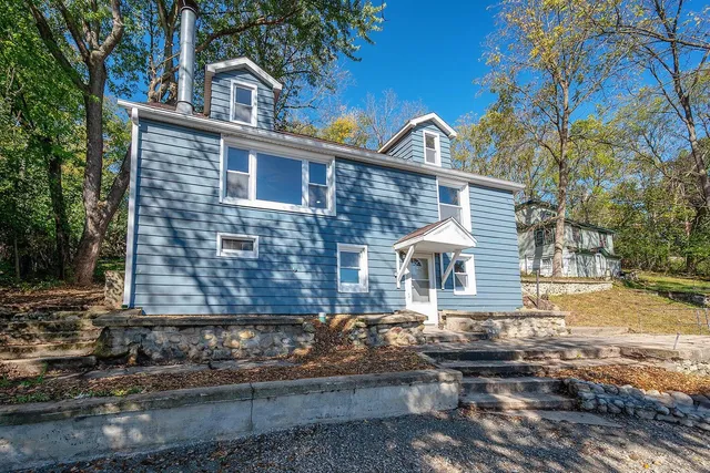 $320,000 | 1515 Hillside Lane, Richfield, WI 53033