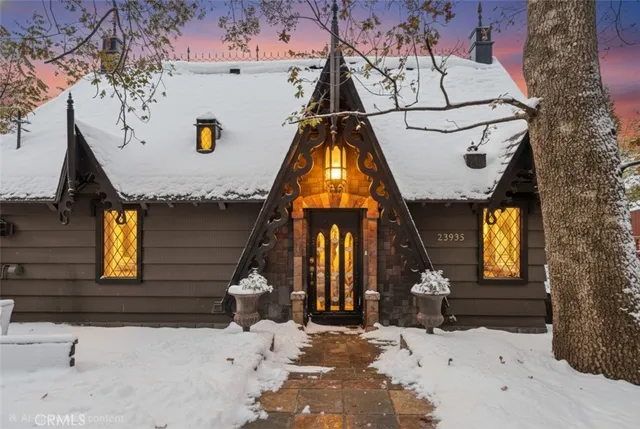 $495,000 | 23935 Zurich Drive, Crestline, CA 92325