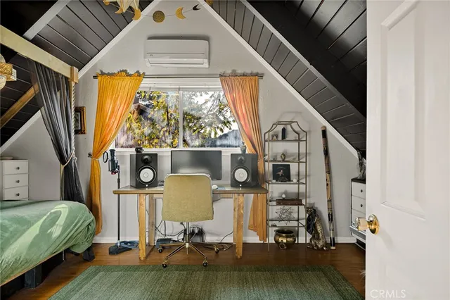 $495,000 | 23935 Zurich Drive, Crestline, CA 92325