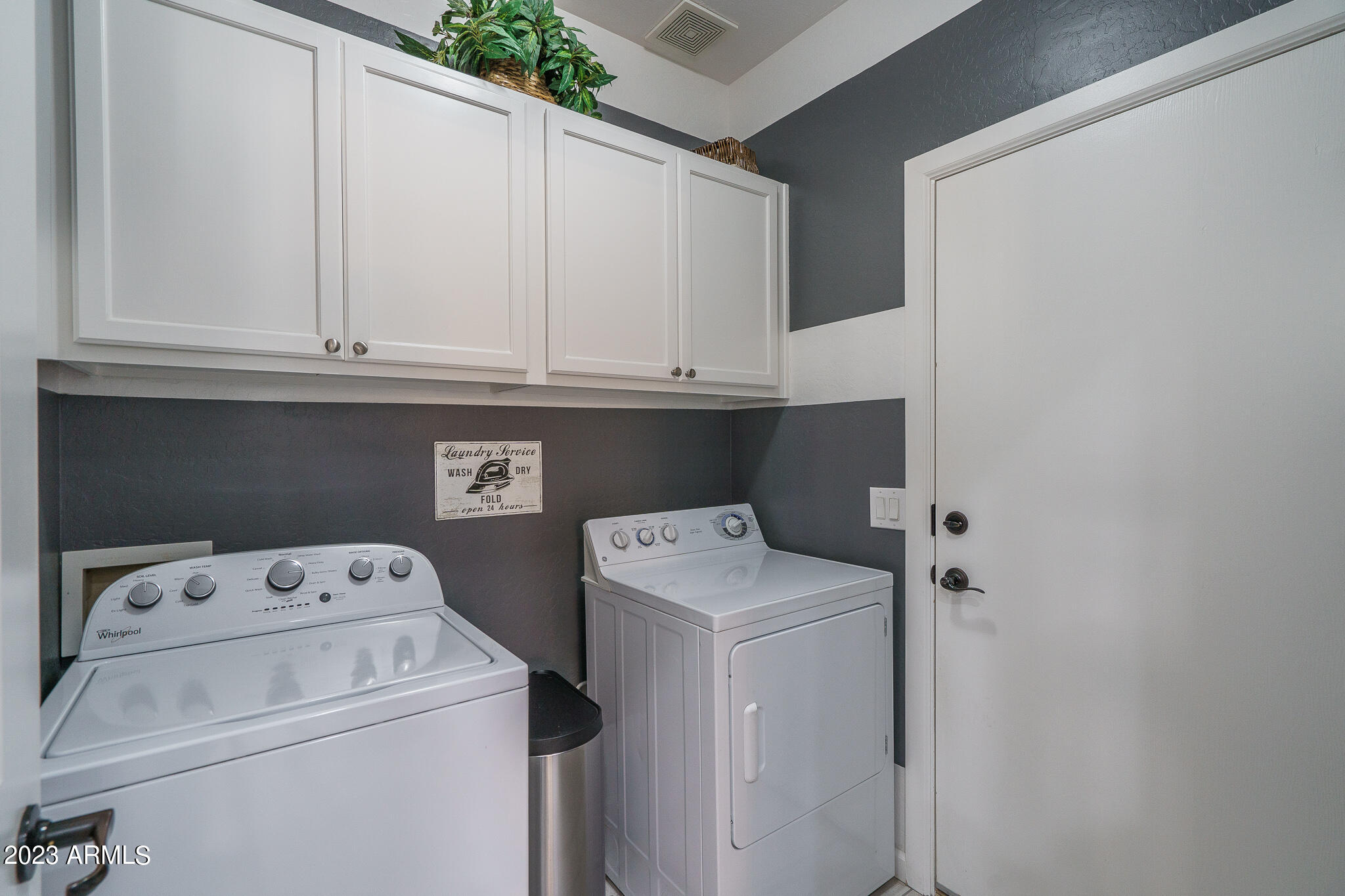 2565 South Signal Butte Road, Unit 41 Mesa, AZ 85209 - Photo 17 of 24 24) LAUNDRY