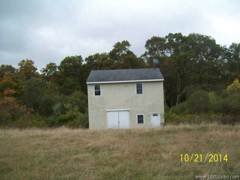 91 Brayton Road Tiverton, RI 02878 - Photo 3 of 8 Exterior Front.