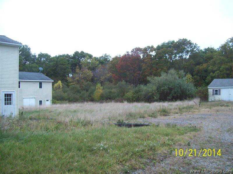 91 Brayton Road Tiverton, RI 02878 - Photo 5 of 8 Exterior Front.