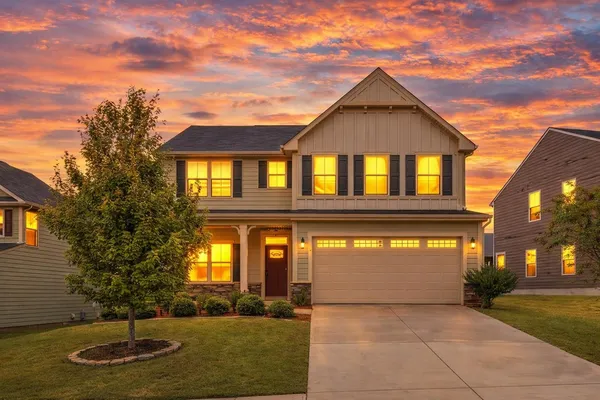 $380,000 | 756 Windward Lane, Duncan, SC 29334