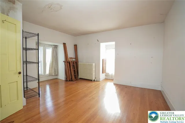 $189,921 | 206 North Lehigh Street, Tamaqua, PA 18252