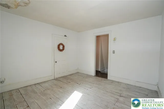 $189,921 | 206 North Lehigh Street, Tamaqua, PA 18252