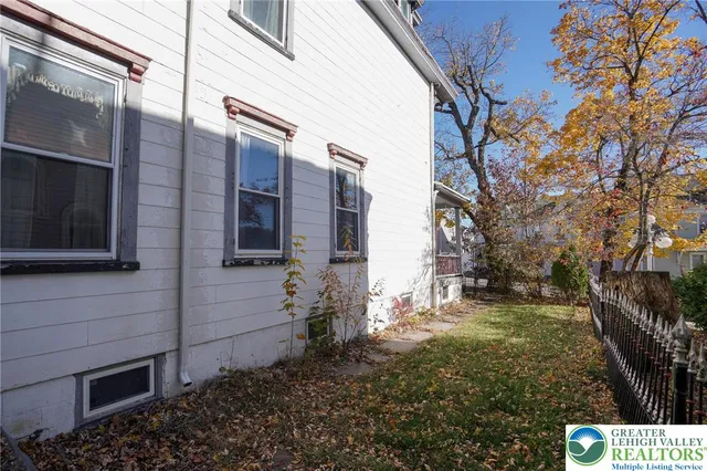 $189,921 | 206 North Lehigh Street, Tamaqua, PA 18252