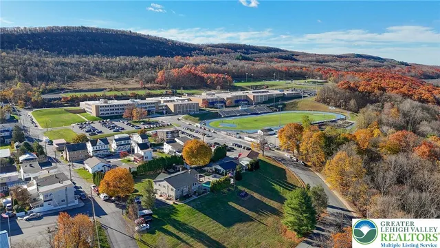 $189,921 | 206 North Lehigh Street, Tamaqua, PA 18252