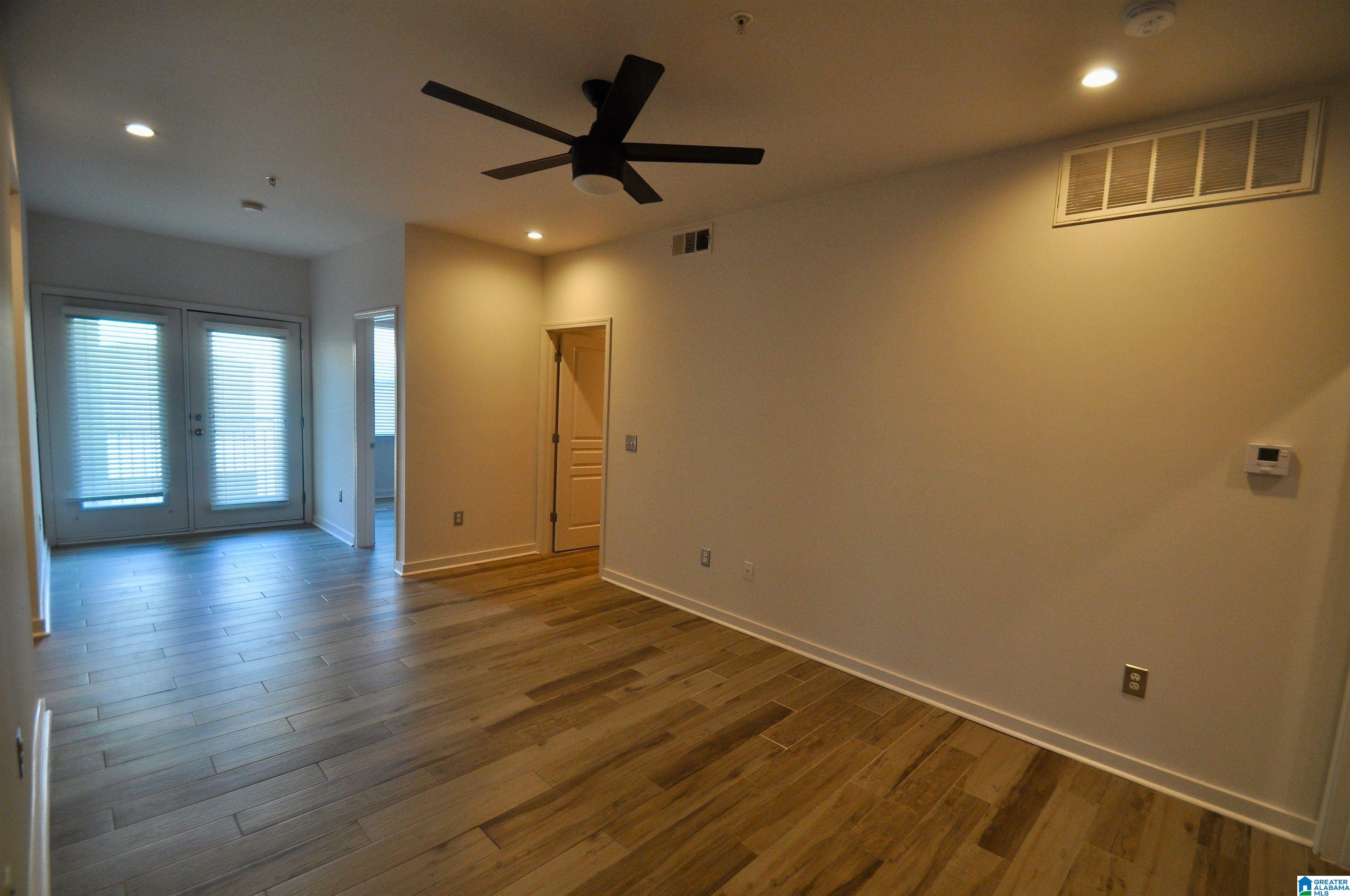 401 20th Street South, Unit 420 Birmingham, AL 35233 - Photo 12 of 47