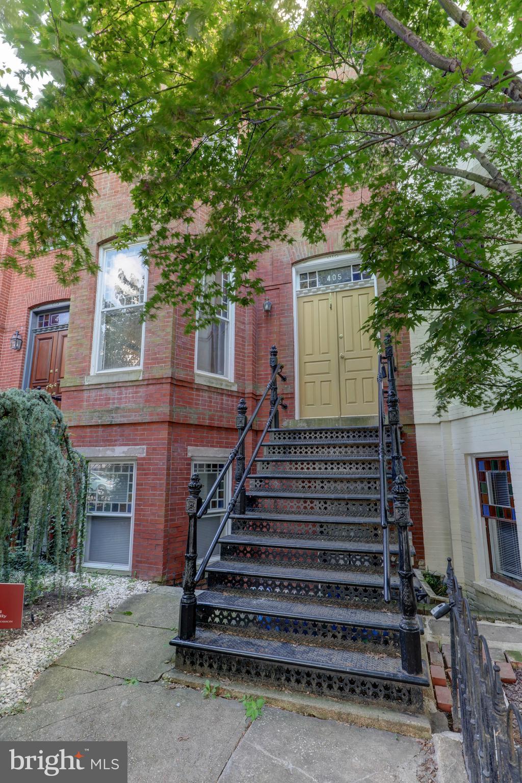 405 Constitution Avenue Northeast Washington, DC 20002 - Photo 2 of 34 Steps to front door
