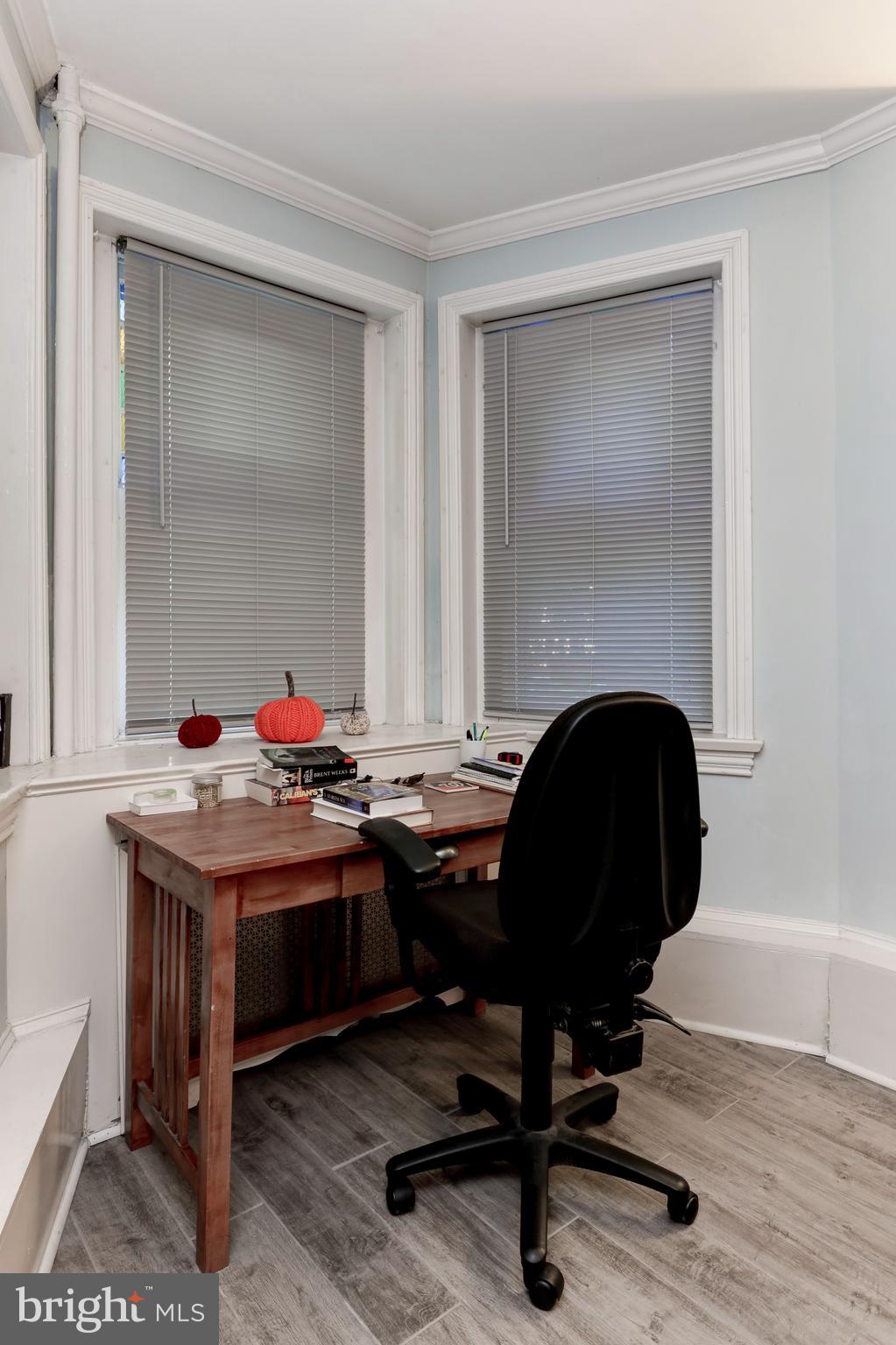 405 Constitution Avenue Northeast Washington, DC 20002 - Photo 29 of 34 Rental bay front window