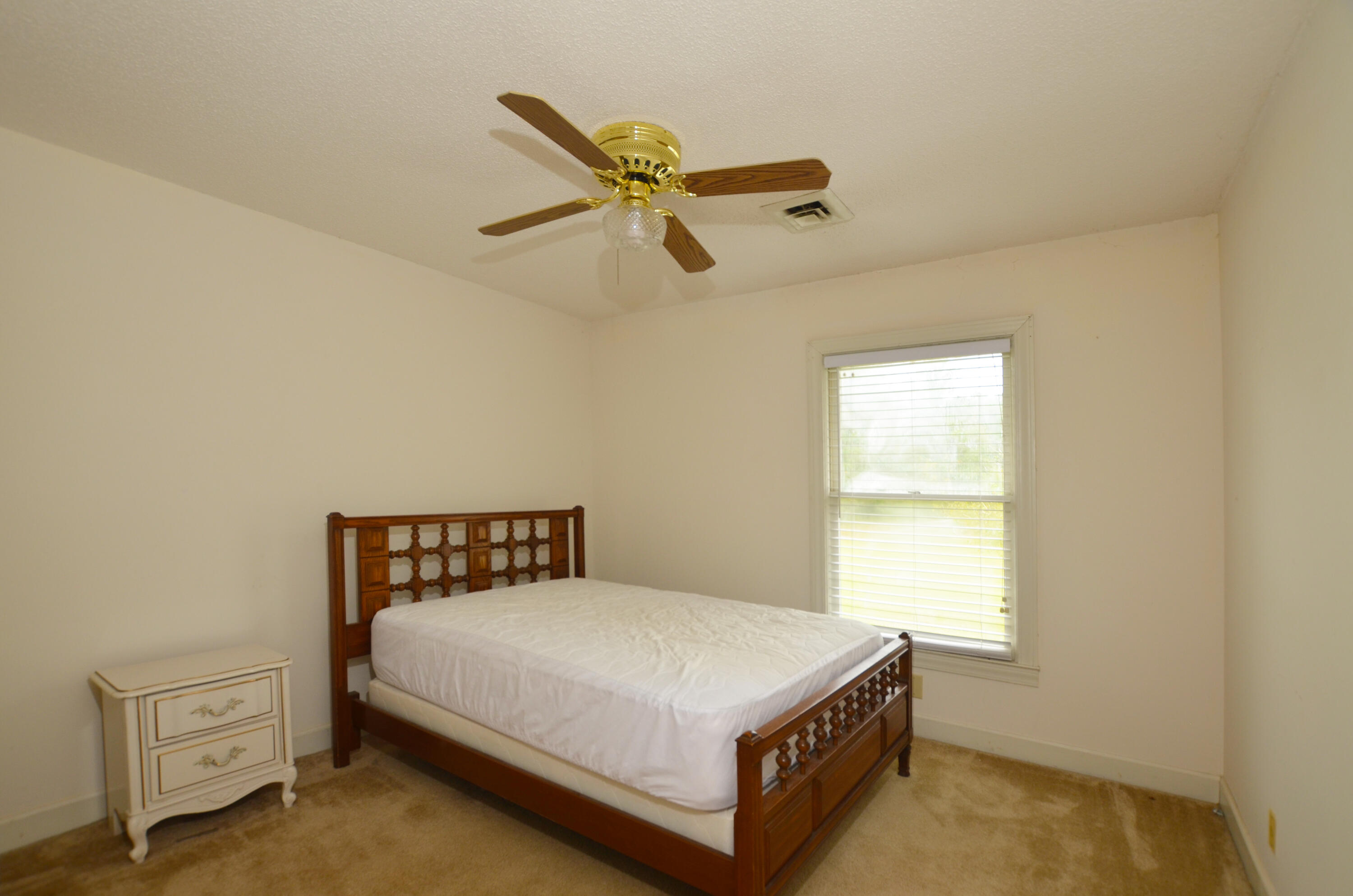 6509 North Highway 17 Awendaw, SC 29429 - Photo 19 of 34 19-Bedroom3