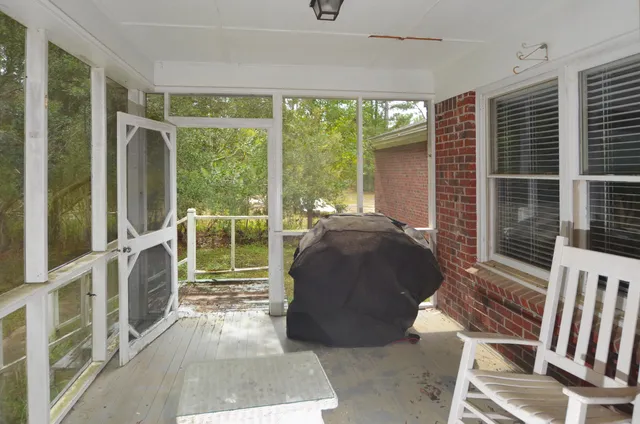 $599,000 | 6509 North Highway 17, Awendaw, SC 29429