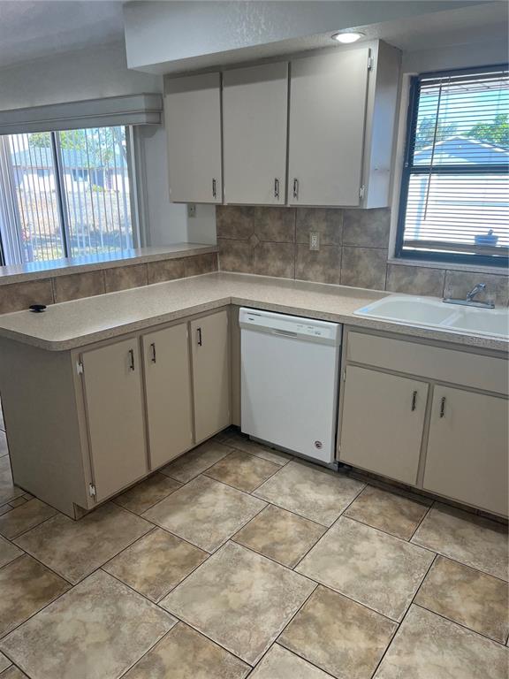 355 Spring Lake Boulevard Northwest Port Charlotte, FL 33952 - Photo 7 of 19