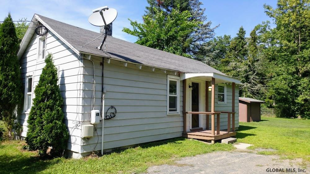 4205 Albany Street Colonie, NY 12205 - Photo 1 of 14 Photo 1