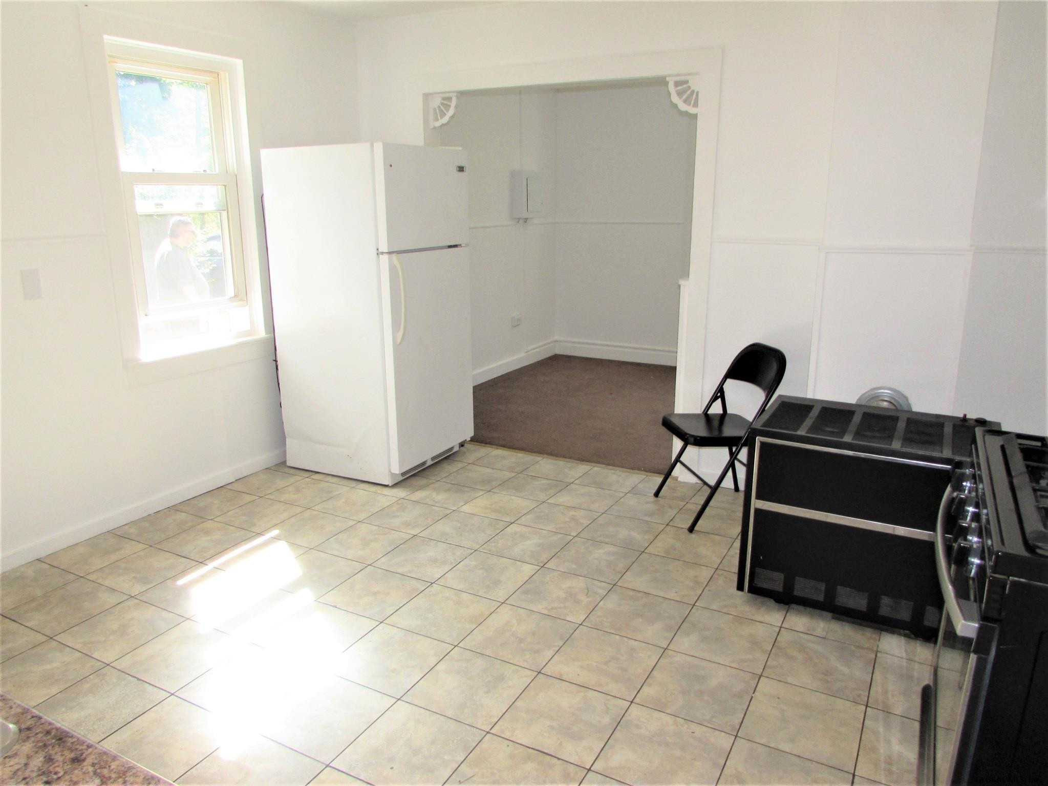 4205 Albany Street Colonie, NY 12205 - Photo 4 of 14 Photo 4