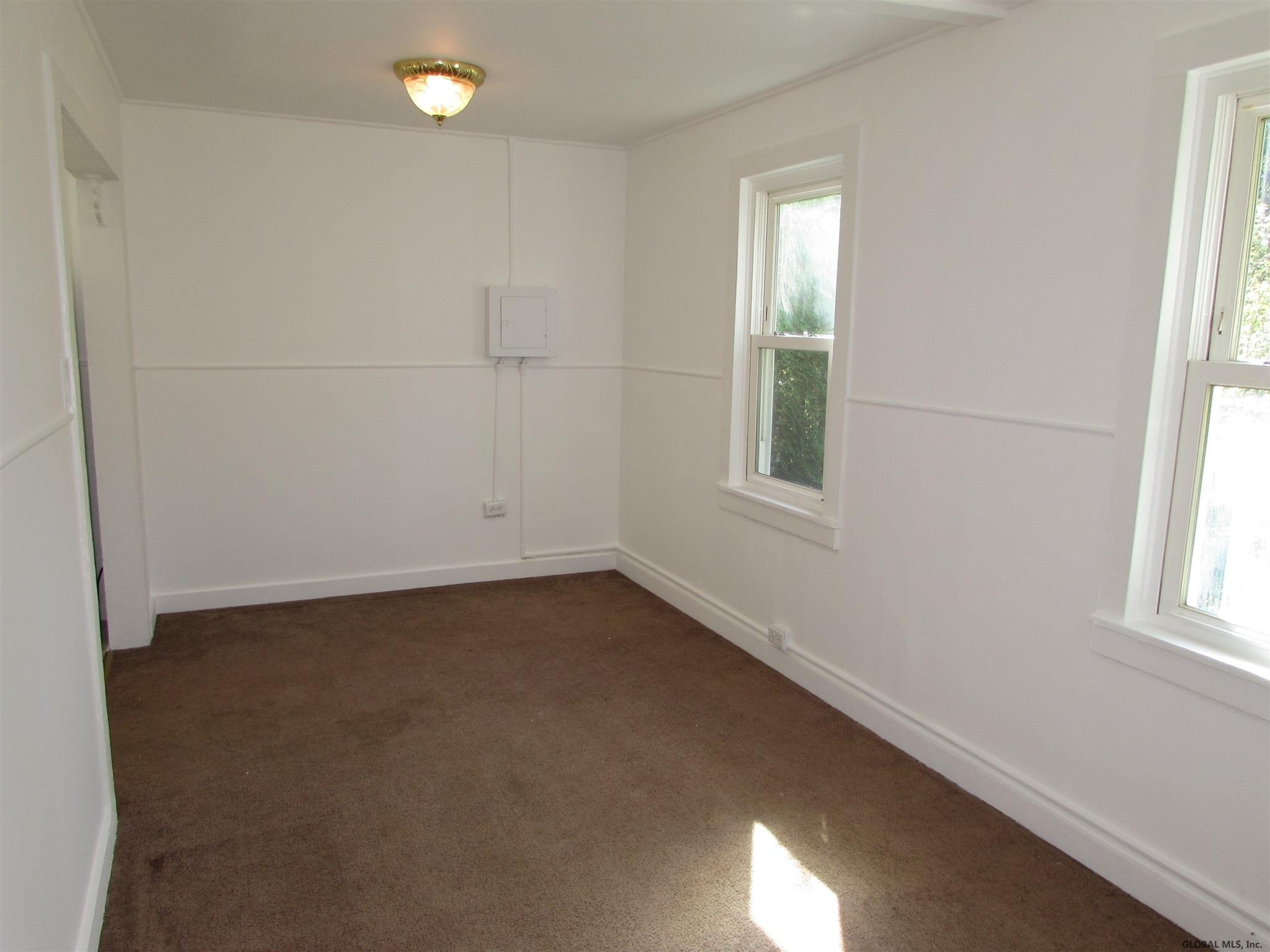 4205 Albany Street Colonie, NY 12205 - Photo 8 of 14 Photo 8