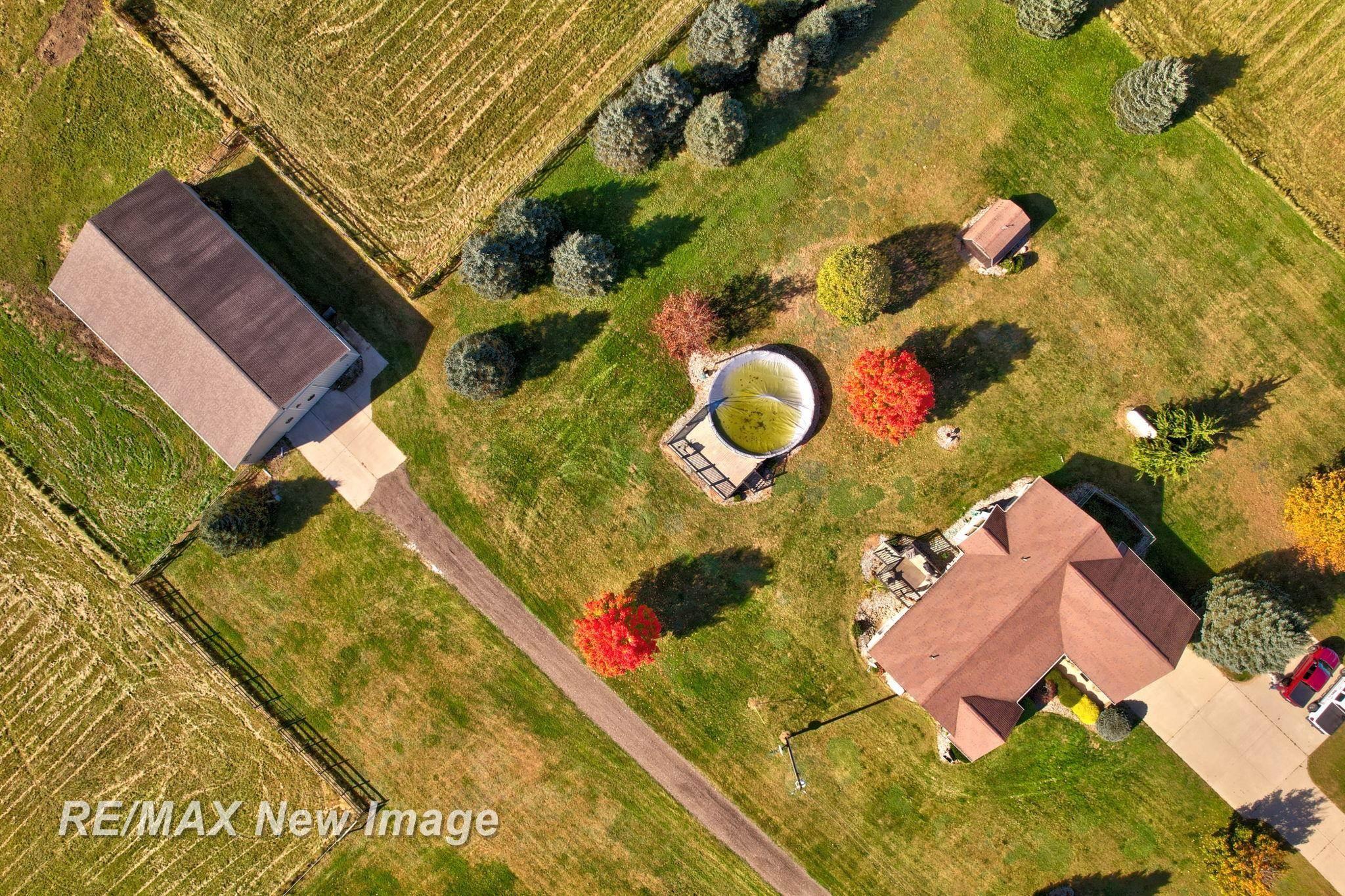 13886 Litchfield Road Montrose, MI 48457 - Photo 64 of 76 50192015-3f9143e4-0c02-45b1-9600-c6de311a9888.JPG