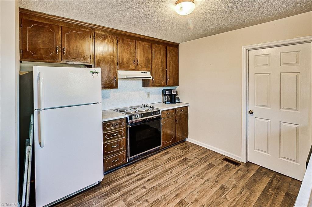 2681 George York Road Randleman, NC 27317 - Photo 4 of 14 Gallery Image 4