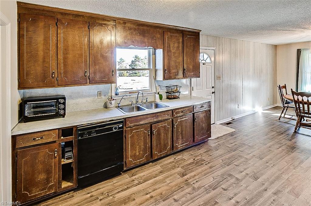 2681 George York Road Randleman, NC 27317 - Photo 5 of 14 Gallery Image 5