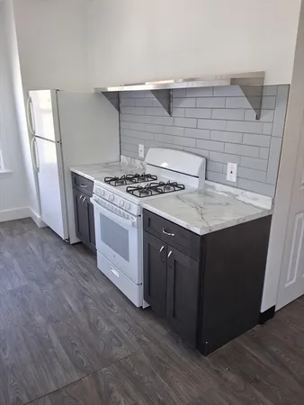 $2,800 | 16 Mason Street, Unit 3, Salem, MA 01970