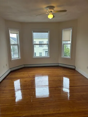 $2,800 | 16 Mason Street, Unit 3, Salem, MA 01970