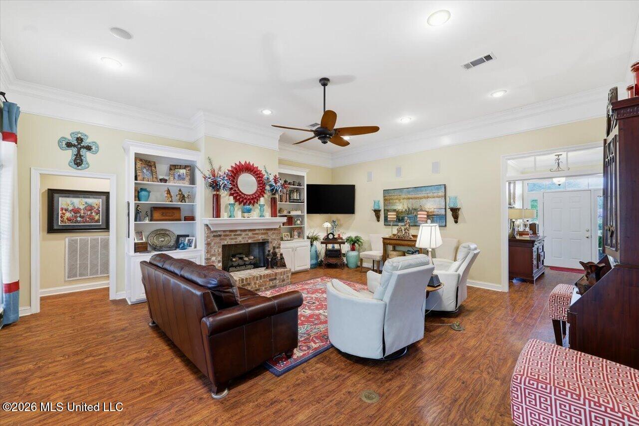 15-10500 Lebanon Pinegrove Rd _ Hometour