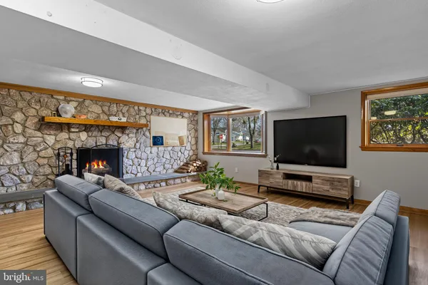 $765,000 | 830 Lewis Lane, Bryn Mawr, PA 19010