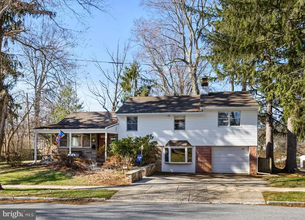 $765,000 | 830 Lewis Lane, Bryn Mawr, PA 19010