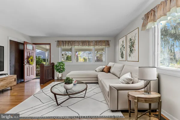 $765,000 | 830 Lewis Lane, Bryn Mawr, PA 19010