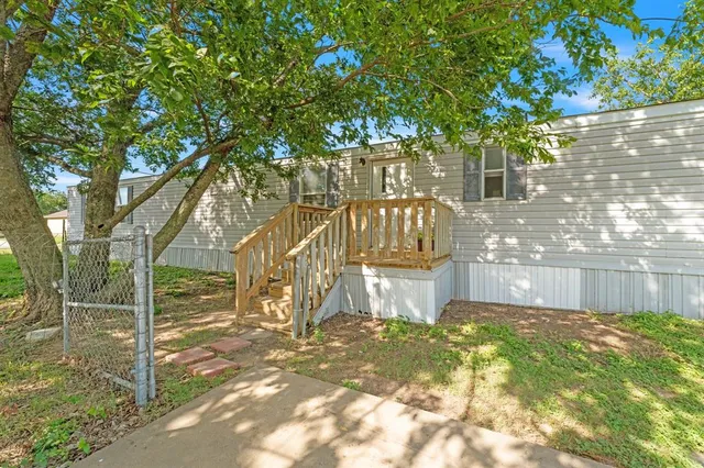 $129,000 | 1250 North Belknap Street, Stephenville, TX 76401