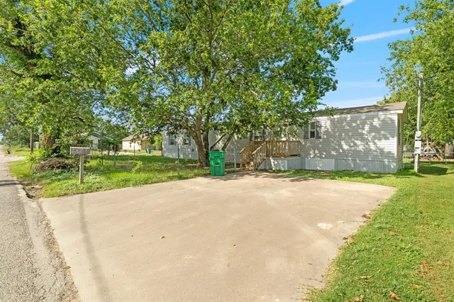 $129,000 | 1250 North Belknap Street, Stephenville, TX 76401