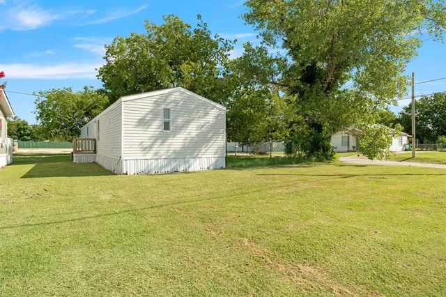 $129,000 | 1250 North Belknap Street, Stephenville, TX 76401