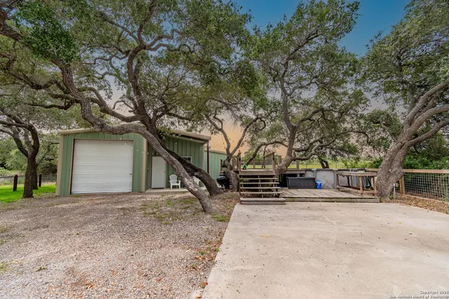 $224,000 | 22 Conlin Street, Rockport, TX 78382