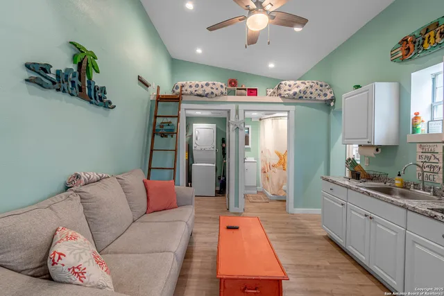 $224,000 | 22 Conlin Street, Rockport, TX 78382