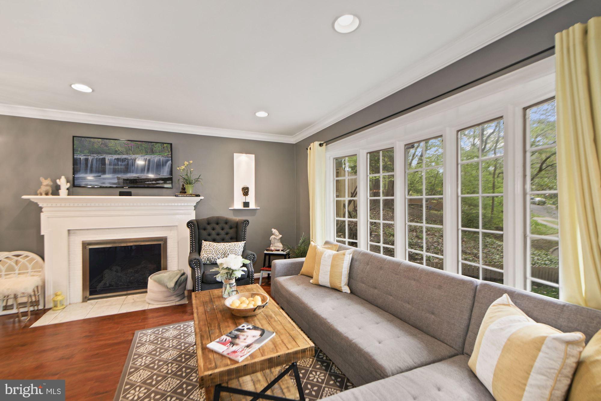 432 Branch Drive Silver Spring, MD 20901 - Photo 4 of 38 Gallery Image 4