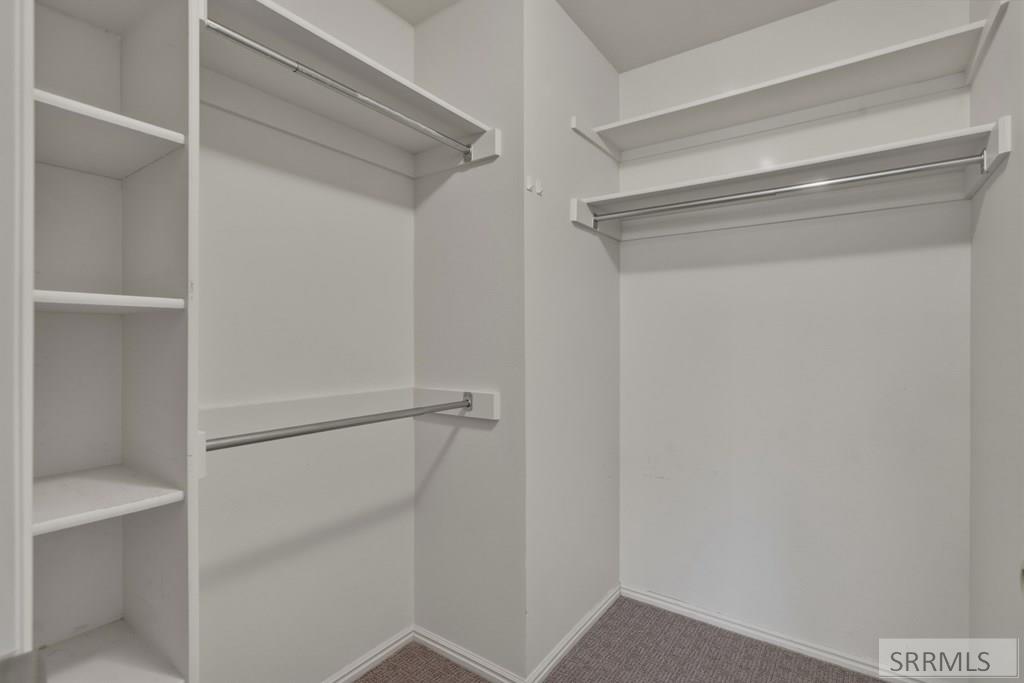 1075 Canal Avenue Idaho Falls, ID 83402 - Photo 15 of 26 Walk-In Closet